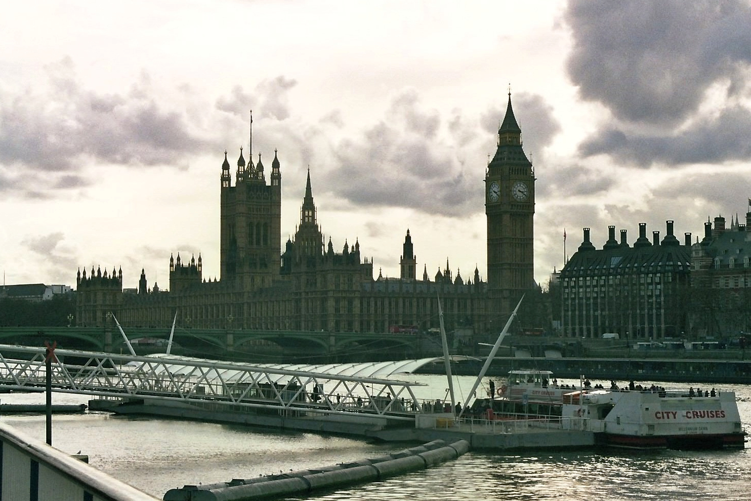 Big Ben from the other side of the Thames